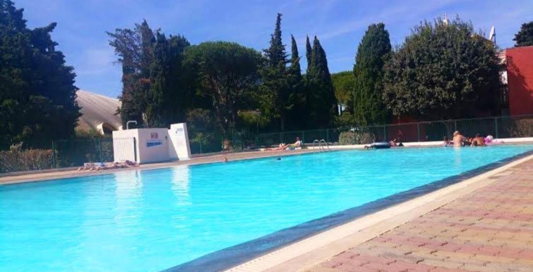 Hotel Tennis International Агд Экстерьер фото